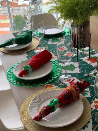 Caminho De Mesa Natal Trilho Estampado 50 X 1,40 - 1 Trilho - Selys Imagem de Caminho De Mesa Natal Trilho Estampado 50 X 1,40 - 1 Trilho
