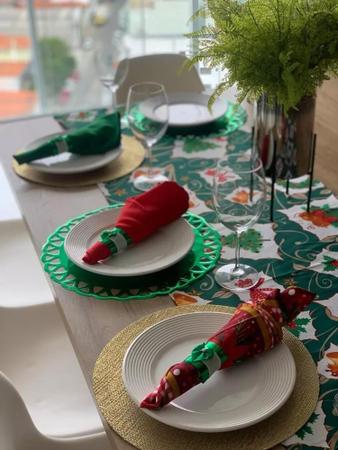 Caminho De Mesa Natal Trilho Estampado 50 X 1,40 - 1 Trilho - Selys Imagem de Caminho De Mesa Natal Trilho Estampado 50 X 1,40 - 1 Trilho