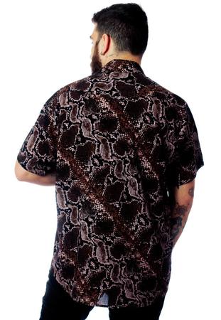 Imagem de Camisa Estampada Animal Print ElephunK Unissex Cobra Marrom