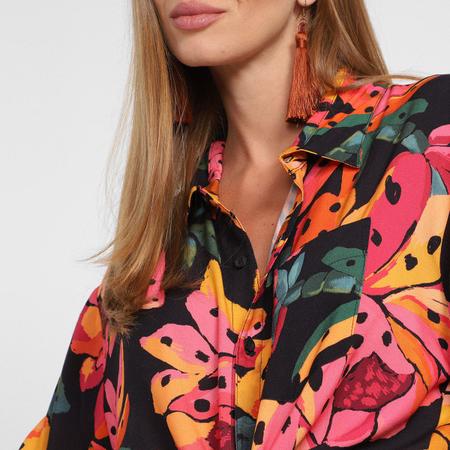 Flor de online camisa