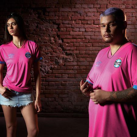 Camisa Umbro Grêmio Outubro Rosa 2023 Juvenil - FutFanatics