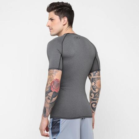 camisa de compressão under armour