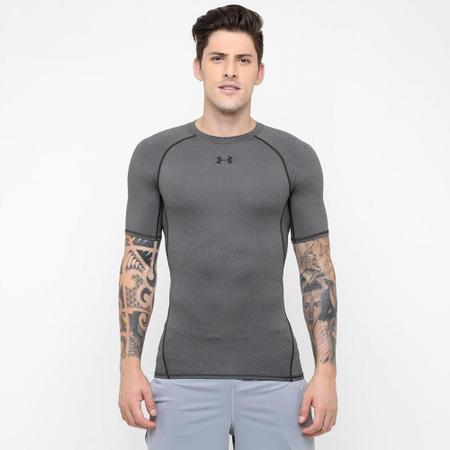 camisa de compressão under armour
