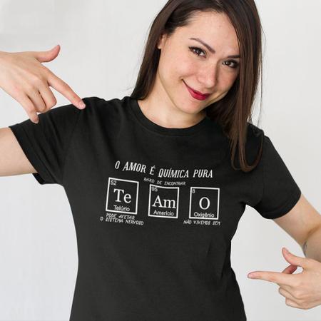 Imagem de Camiseta Feminina Amor é Química Pura Namorados Baby Look
