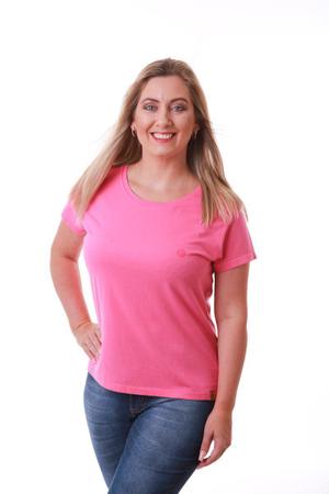 Camiseta Feminina Rosa Pink Estampa Logomarca Lateral - Rico Sublime Imagem de Camiseta Feminina Rosa Pink Estampa Logomarca Lateral