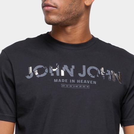 Camiseta John John Reta Estampada Preta - Faz a Boa!