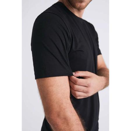 T-SHIRT LISA SEM ESTAMPA - PRETO