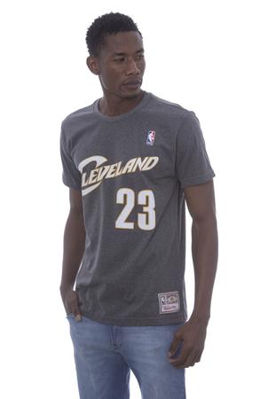 Mitchell & Ness Cleveland Cavaliers - Lebron James Name & Number T-Shirt