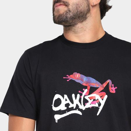 Camiseta Oakley Frog Big Graphic Masculina - Camisa e Camiseta Esportiva -  Magazine Luiza