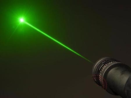 Caneta Laser Pointer Verde 5000mw Lt-404 – igiftuberlandia