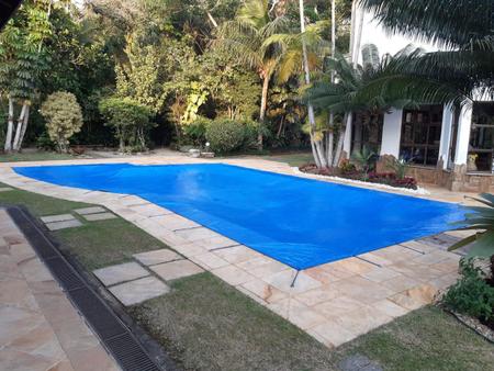 Capa De Proteção 7X3 Para Piscina 6X2-Acquacapas Imagem de Capa De Proteção 7X3 Para Piscina 6X2-Acquacapas