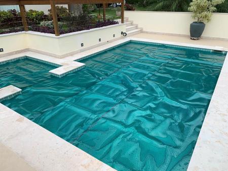 Capa Térmica Para Piscina 11 X 3 Thermocap 500 Micras Verde Imagem de Capa Térmica Para Piscina 11 X 3 Thermocap 500 Micras Verde