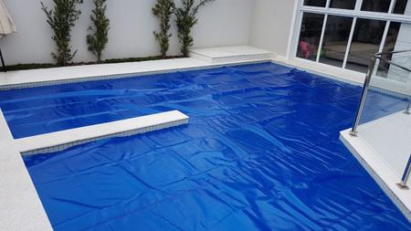 Imagem de Capa Térmica Para Piscina 5x3 300 Micras Azul e Preto Inbrap