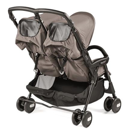 Aria shopper hotsell twin peg perego