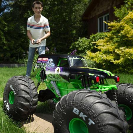 Carrinho de Controle Remoto Monster Jam Grave Digger - Brinquedos 