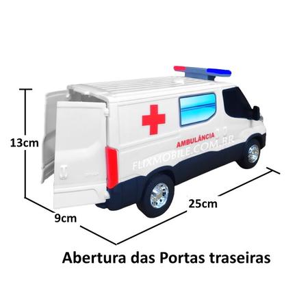 Um Caminhão De Brinquedos Transportando Um Coração Humano Gigante Foto de  Stock - Imagem de milho, ambulância: 261330300