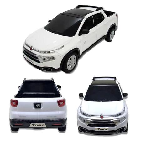 Imagem de Carro Carrinho de controle Remoto FIAT Toro 1/18 Original