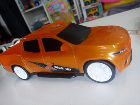 Brinquedo Carrinho De Plástico Pick up Sport Carro Rebaixado Grande Roda  Livre no Shoptime