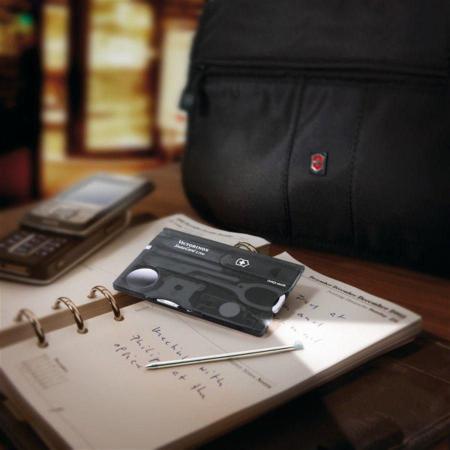 Cartão SwissCard Lite Preto Translucido 0.7333.T3 - Victorinox Imagem de Cartão SwissCard Lite Preto Translucido 0.7333.T3