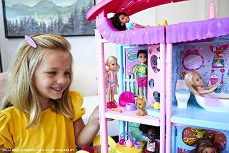 Casa da Barbie c/ Slide e Piscina, Elevador, Pet e Acessórios - Presente p/  Crianças 3-7 anos em Promoção na Americanas