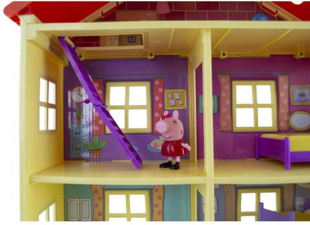 Casa gigante da Peppa Sunny