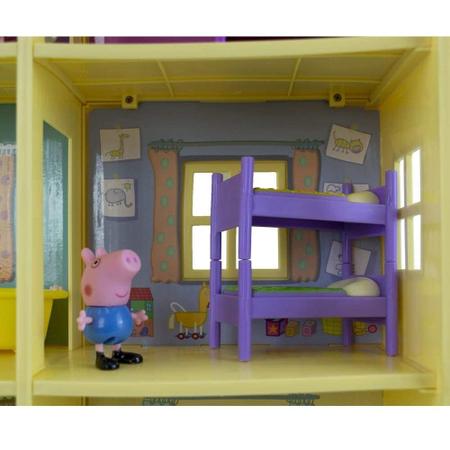 Casinha Casa Peppa Pig Completa Acessórios E Jardim - Dtc - Casinha de  Boneca - Magazine Luiza