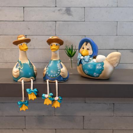 Imagem de Casal Pato Pé Balançando Cerâmica Decoração Jardim