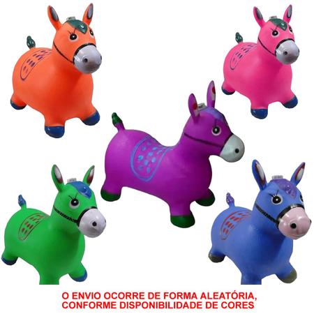 Cavalo brinquedo pula pula