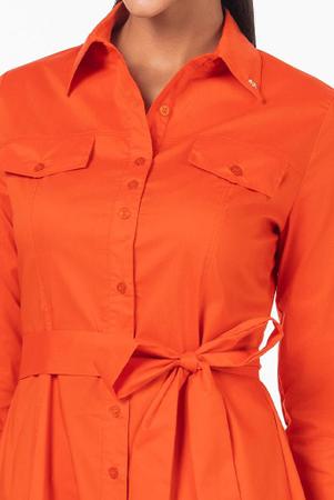 Chemise De Tricoline Com Mangas Longa Laranja Via Tolentino Imagem de Chemise De Tricoline Com Mangas Longa Laranja Via Tolentino