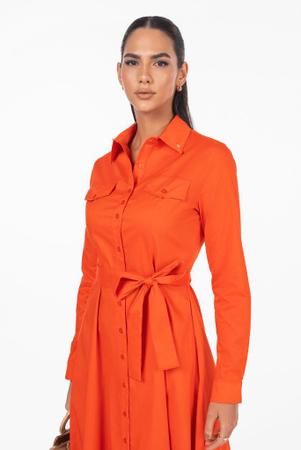 Chemise De Tricoline Com Mangas Longa Laranja Via Tolentino Imagem de Chemise De Tricoline Com Mangas Longa Laranja Via Tolentino