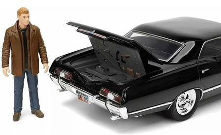 Imagem de Chevrolet Impala 1967 Supernatural C/figura Dean Jada 1/24