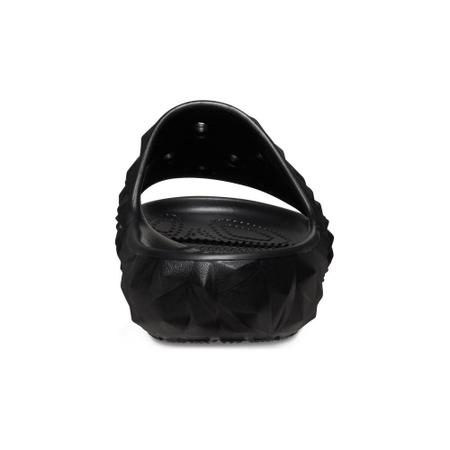 Chinelo crocs classic geometric slide black Imagem de Chinelo crocs classic geometric slide black