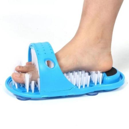 Chinelo Escova Para Lavar E Massagear Os Pés No Banho - Clink Imagem de Chinelo Escova Para Lavar E Massagear Os Pés No Banho