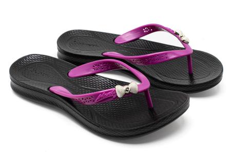 Chinelo Lançamento Alcalay Enfeite Laço Anatômico Leve Colorido Imagem de Chinelo Lançamento Alcalay Enfeite Laço Anatômico Leve Colorido