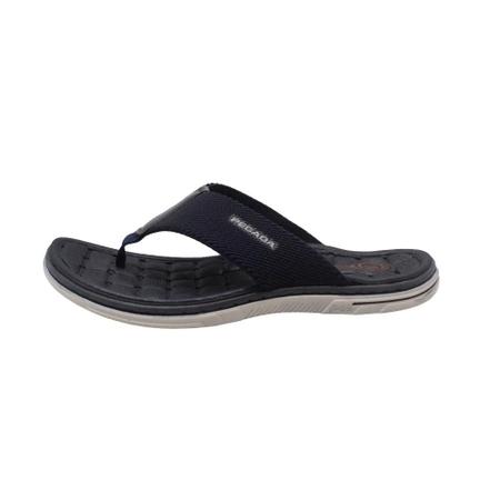 Chinelo masculino pegada Imagem de Chinelo masculino pegada
