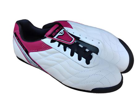 Chuteira Futebol Society Couro Branco Rosa Com Biqueira Modelo Masculina Feminina Unisex Chuteirinh - RAVIA Imagem de Chuteira Futebol Society Couro Branco Rosa Com Biqueira Modelo Masculina Feminina Unisex Chuteirinh