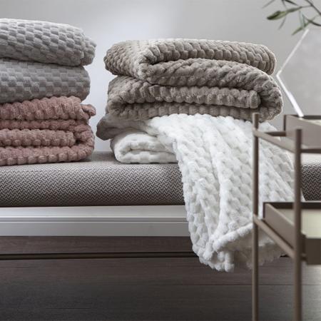 Imagem de Cobertor Kacyumara Blanket Zurich Jacquard Toque de Seda - Queen