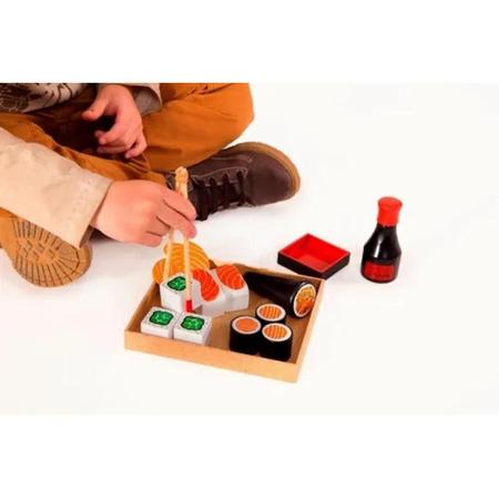 Kit Comidinha de Brinquedo Infantil de Madeira Sushi 16 Pçs