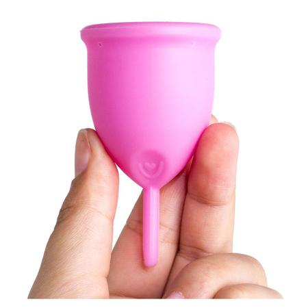 Meu coletor menstrual está com cheiro ruim. Posso fazer alguma coisa? –  Violeta Cup