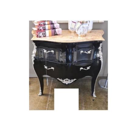 Cômoda Black Apliques Prata Marmore Travertino Formosa - LUXdécor Imagem de Cômoda Black Apliques Prata Marmore Travertino Formosa