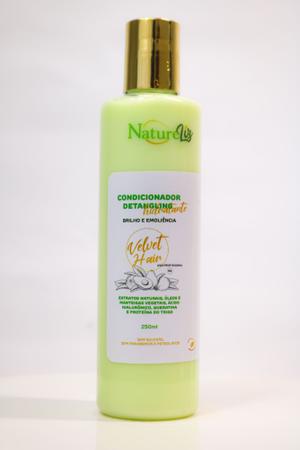 Imagem de Condicionador Hidratante Detangling Com Extratos Naturais Para Cabelo Aveludado- Velvet Hair