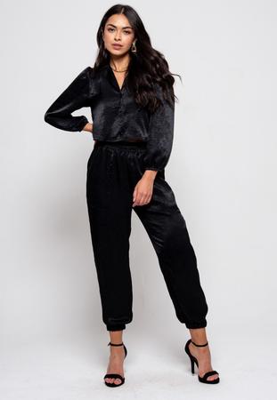 Calça jogger cetim 2025