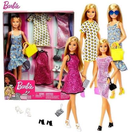 Boneca barbie em roupas de inverno da moda