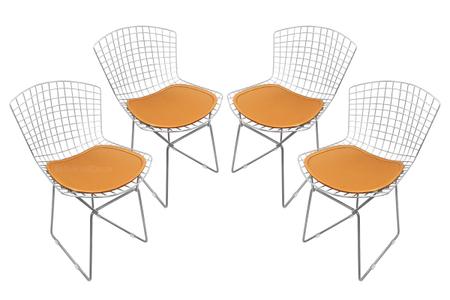Imagem de Conjunto Com 4 Cadeiras Bertoia Cromada Com Assento - Várias Cores