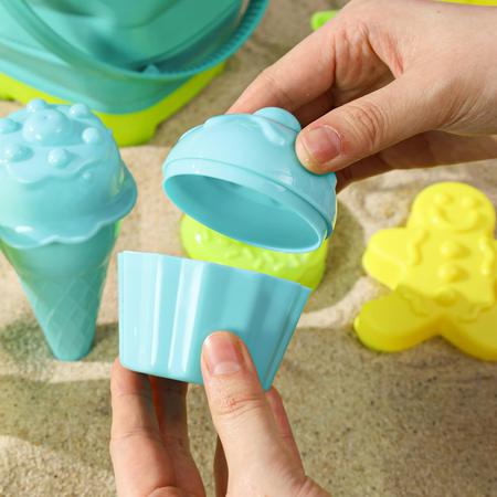 Conjunto de brinquedos de praia AMOR PRESENT Fruit 45 unidades com balde dobrável Imagem de Conjunto de brinquedos de praia AMOR PRESENT Fruit 45 unidades com balde dobrável