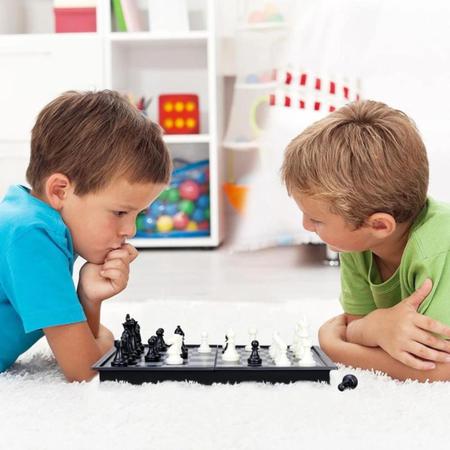 Jogo 3 em 1 de Xadrez, Dama e Gamão Tabuleiro Dobrável com 29,2 x 29,2 cm –  Bilharmais®