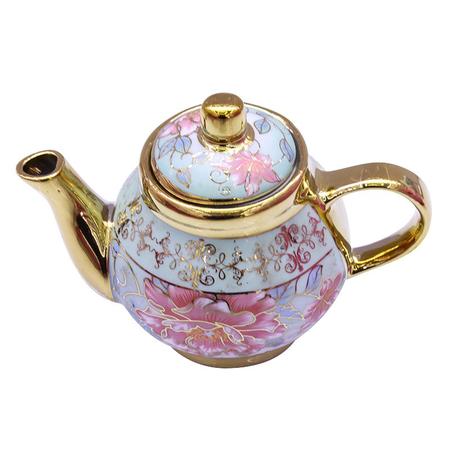 Imagem de Conjunto de xícaras de cerâmica em porcelana com aro de ouro chá e café
