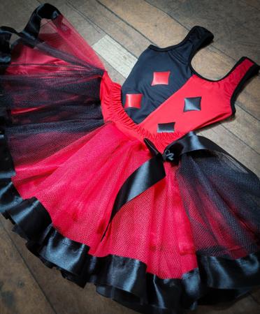 Imagem de Conjunto Fantasia Adulto de Carnaval Halloween Arlequina Vermelho e Preto (Tamanho único) COD.000509