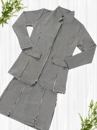 Conjunto Xadrez Preto e Branco - Blazer e Saia