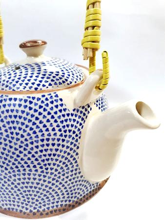 Conjunto de Chá com Bule, Infusor e 6 copos em Porcelana – Peôneas Azul e  Branco